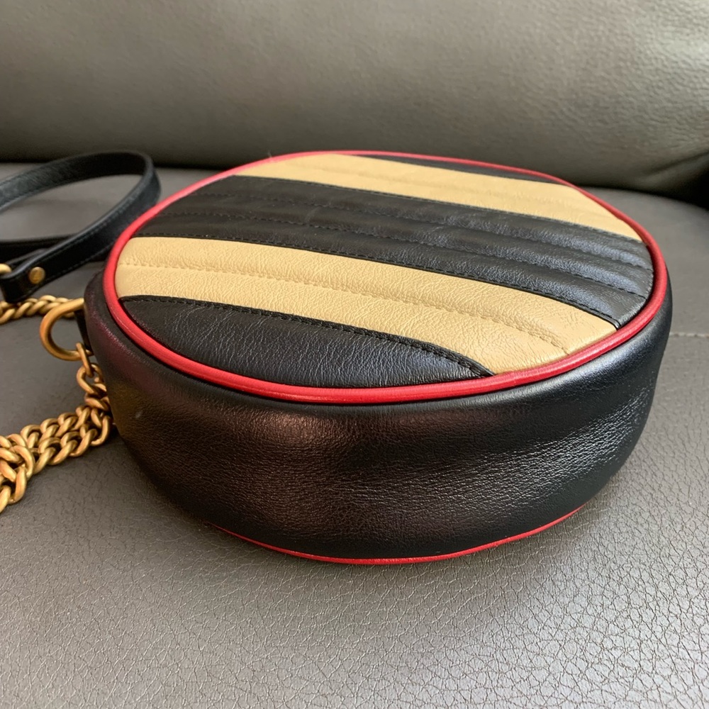 ‼️sold‼️Gucci Marmont Mini Round Striped - Picture 5 of 16